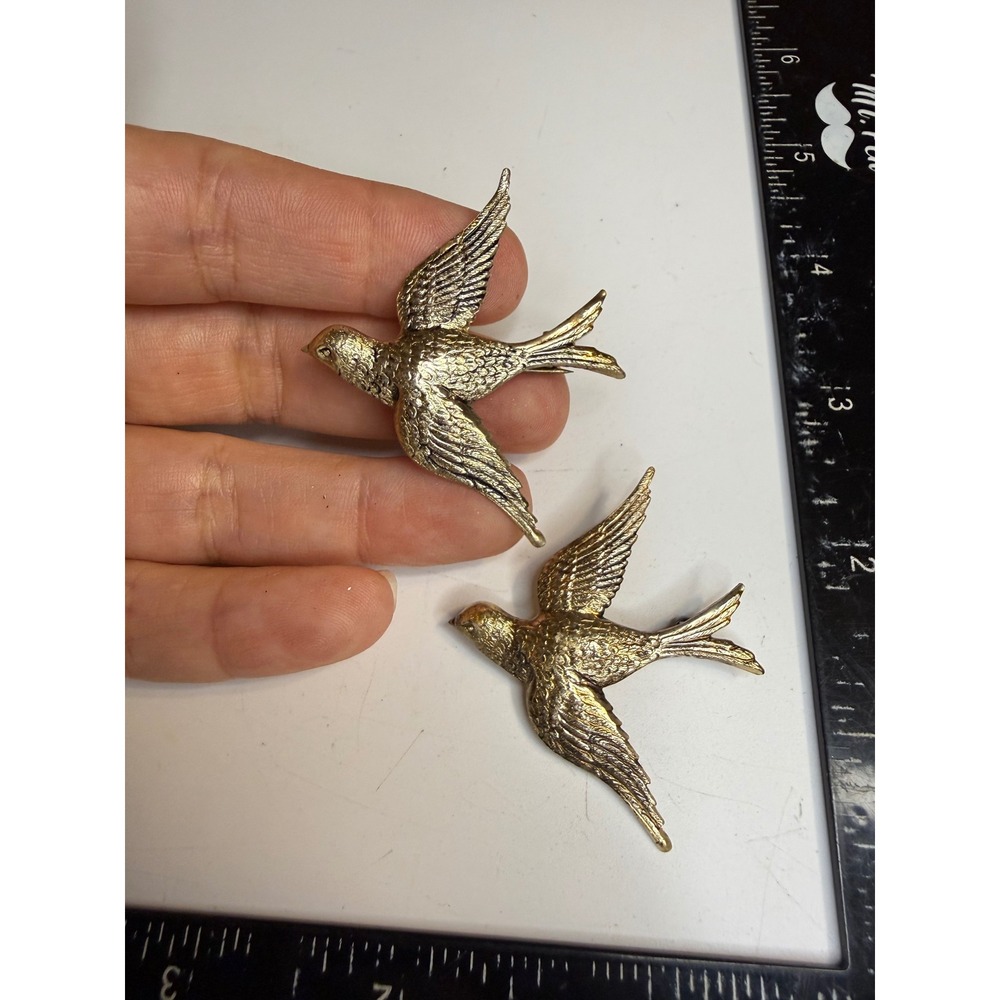 Vintage Gold Tone Swallow Bird Brooch Pin Set of 2 Avian Jewelry